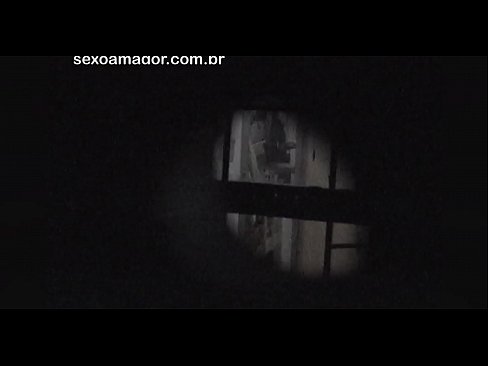 ❤️ Blondie se fait secrètement filmer par un voyeur du quartier caché derrière des briques creuses. ❤️❌ Sexe at us fr.dreamlandpassionfever.ru ❌